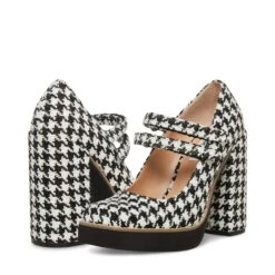 Steve Madden Twice Mary Jane Pump
